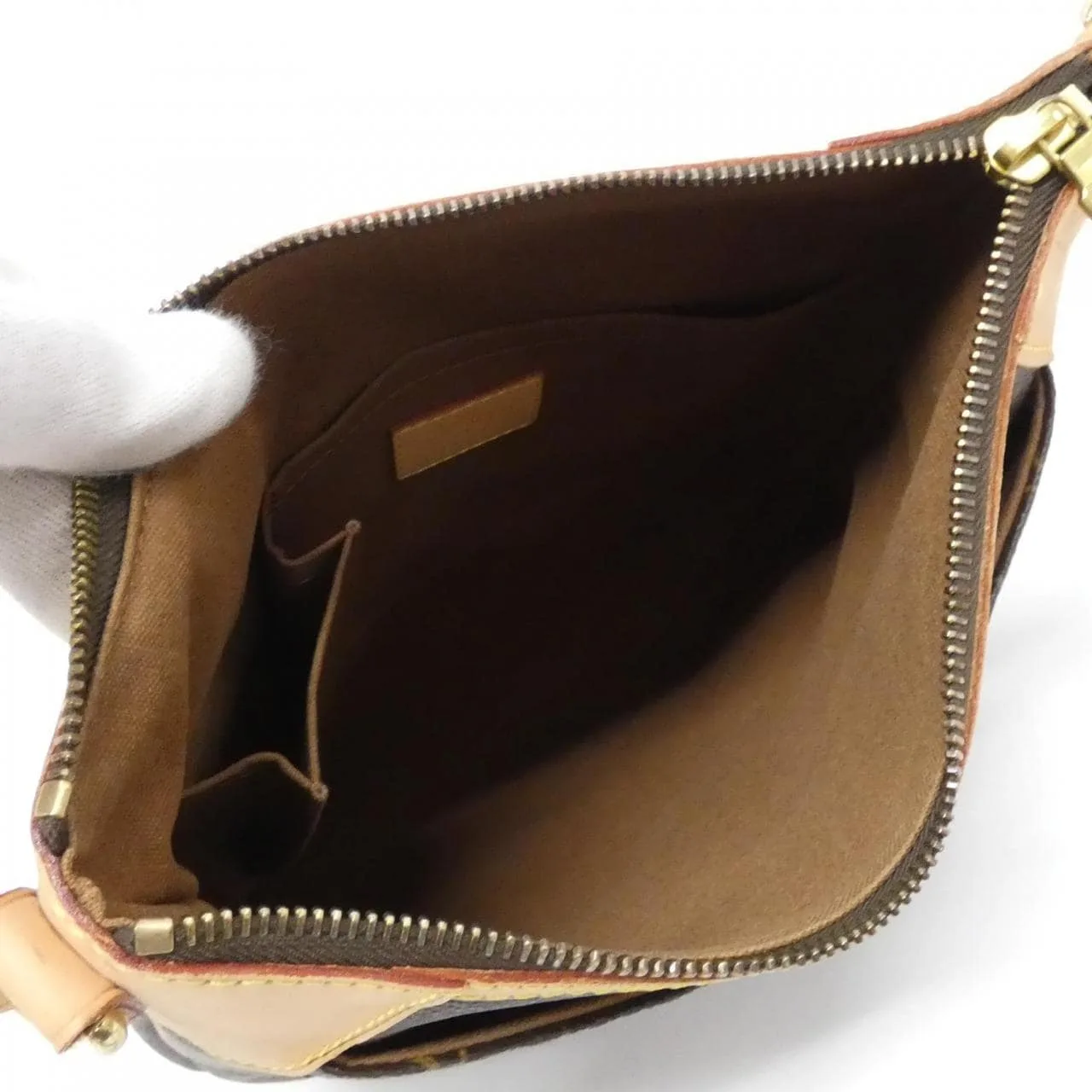 LOUIS VUITTON Odéon M56390 Shoulder Monogram 黑色 Monogram 中古品A - 縮圖 6