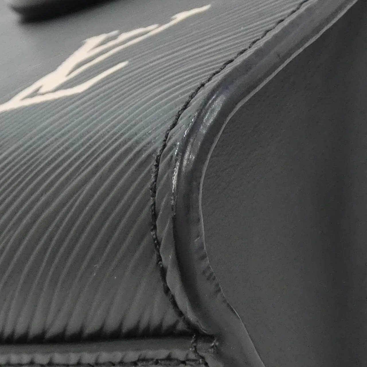 LOUIS VUITTON M20958 Handbag Epi 黑色 Epi 中古品A - 縮圖 3