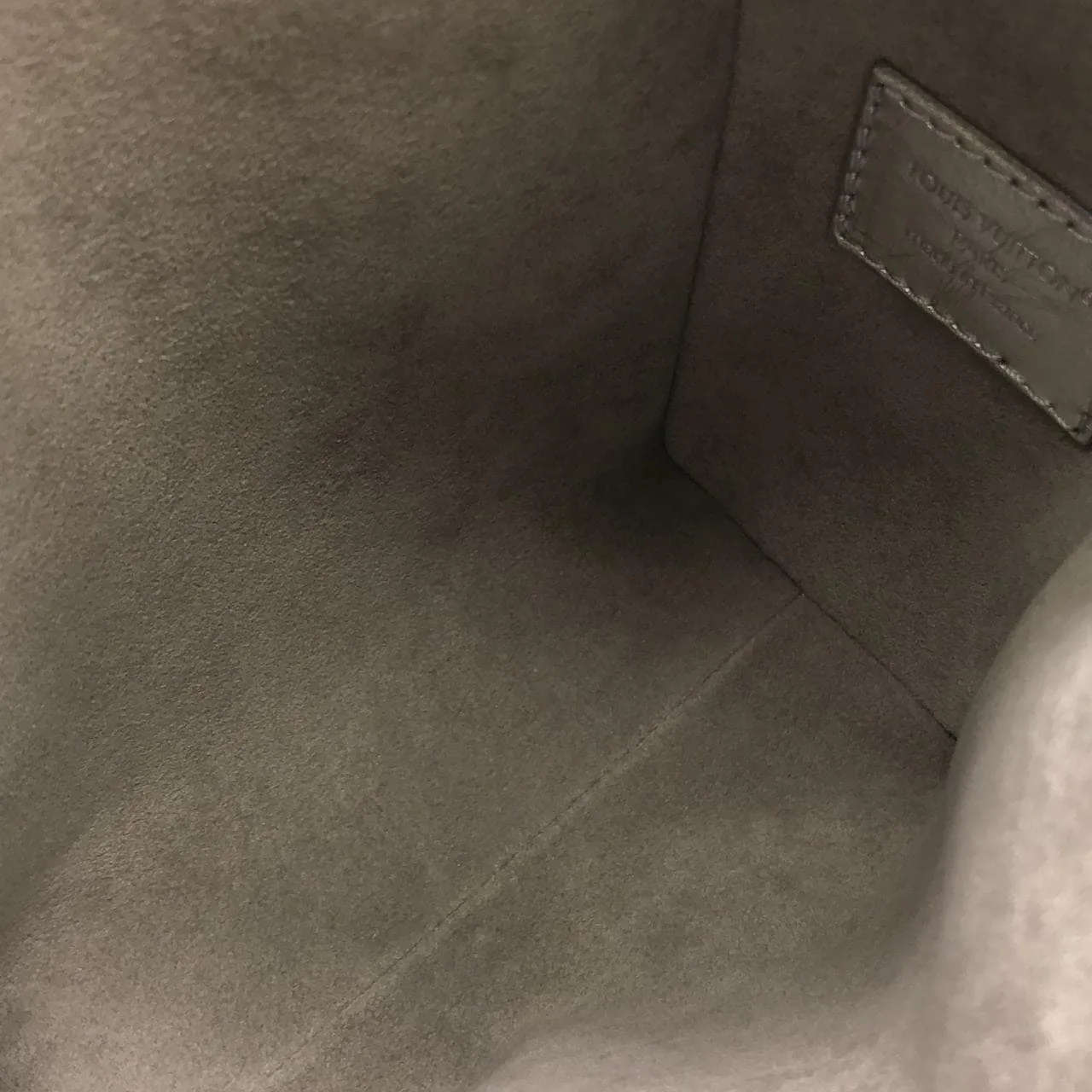 LOUIS VUITTON M26223 Handbag Monogram