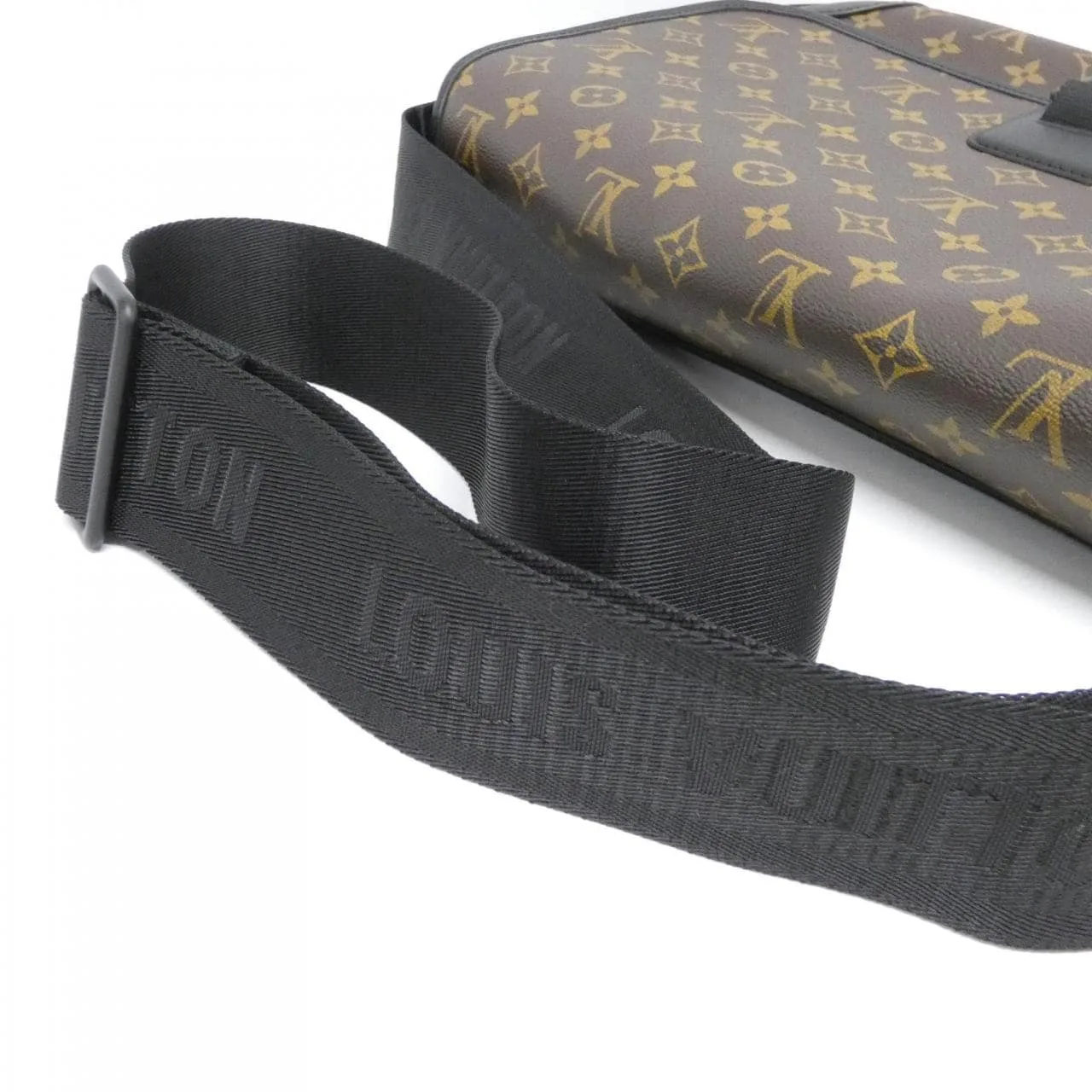 LOUIS VUITTON M46371 Shoulder Monogram