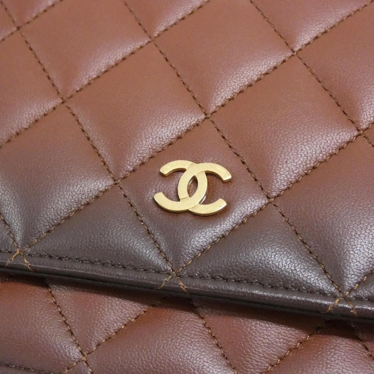 CHANEL Timeless Classic AP0250 Wallet Lambskin