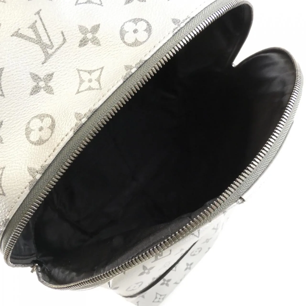 LOUIS VUITTON M43845 Backpack Monogram