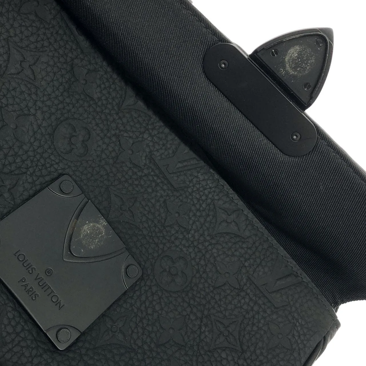 LOUIS VUITTON M58489 Shoulder Monogram