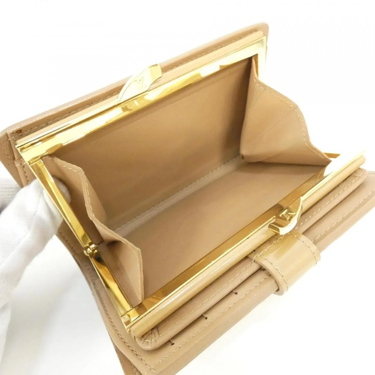 LOUIS VUITTON M91361 Wallet Vernis