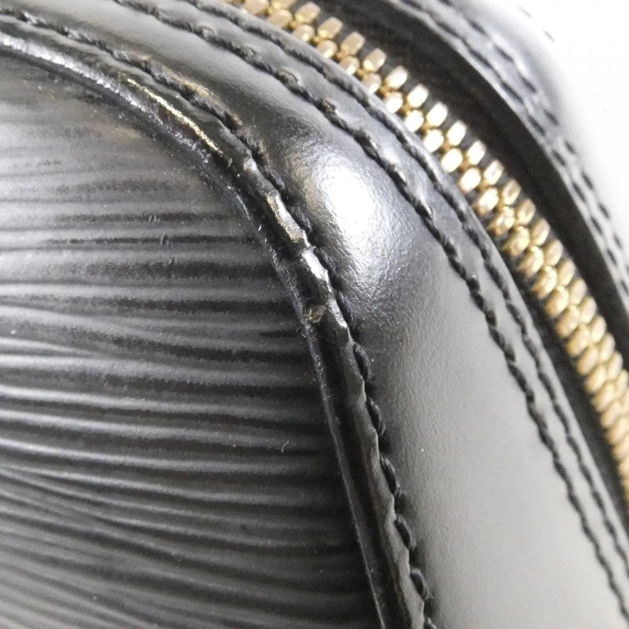 LOUIS VUITTON M52082 Handbag Epi Black Epi Rank B - Thumbnail 5