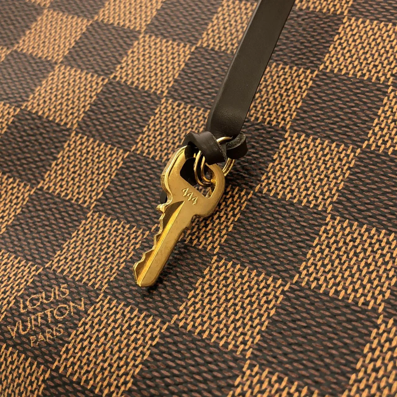 LOUIS VUITTON N41150 Handbag Damier