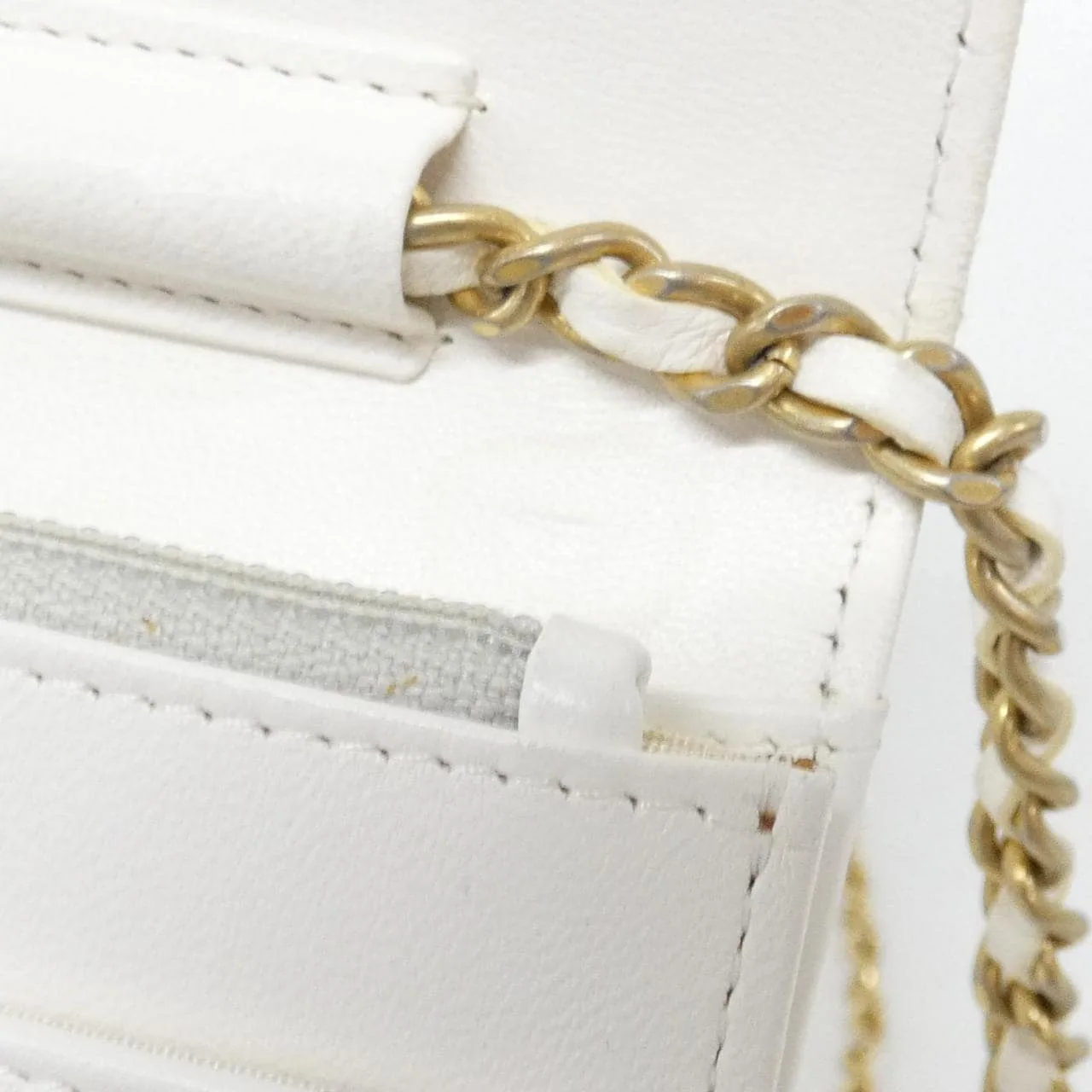 CHANEL Timeless Classic AP1814 銀包 羊皮 白色 羊皮 中古品B - 縮圖 9