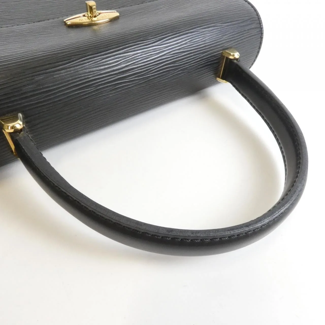 LOUIS VUITTON M52372 手提包 Epi 黑色 Epi 中古品A - 縮圖 7