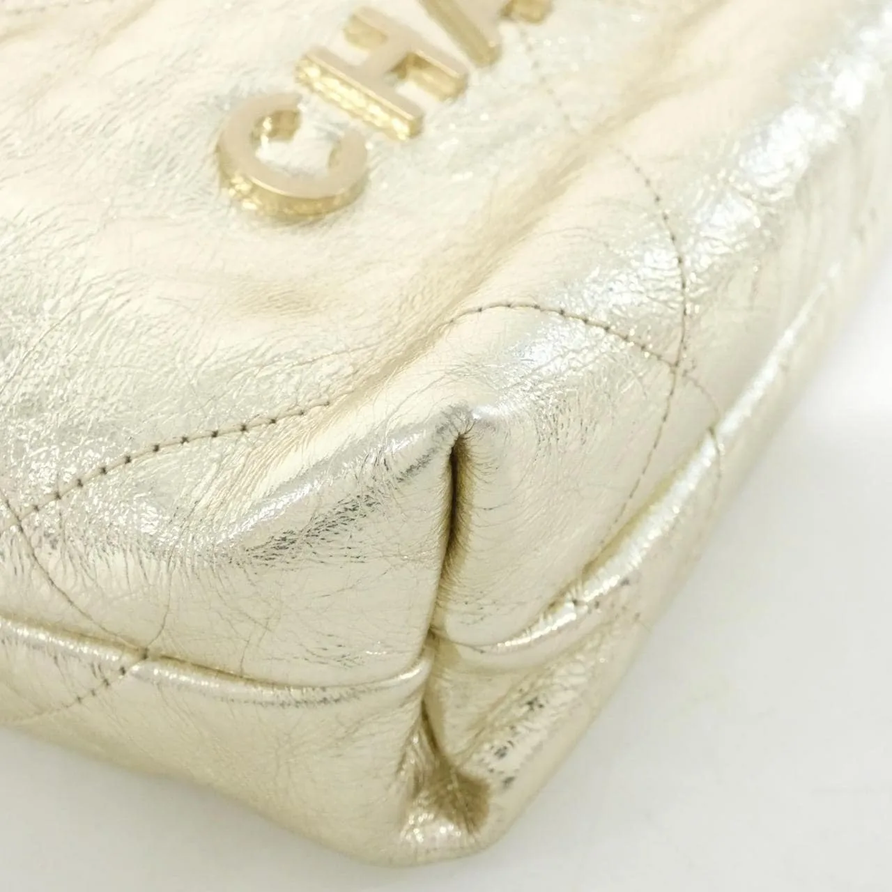 CHANEL Chanel 22 AS3980 Handbag 3
