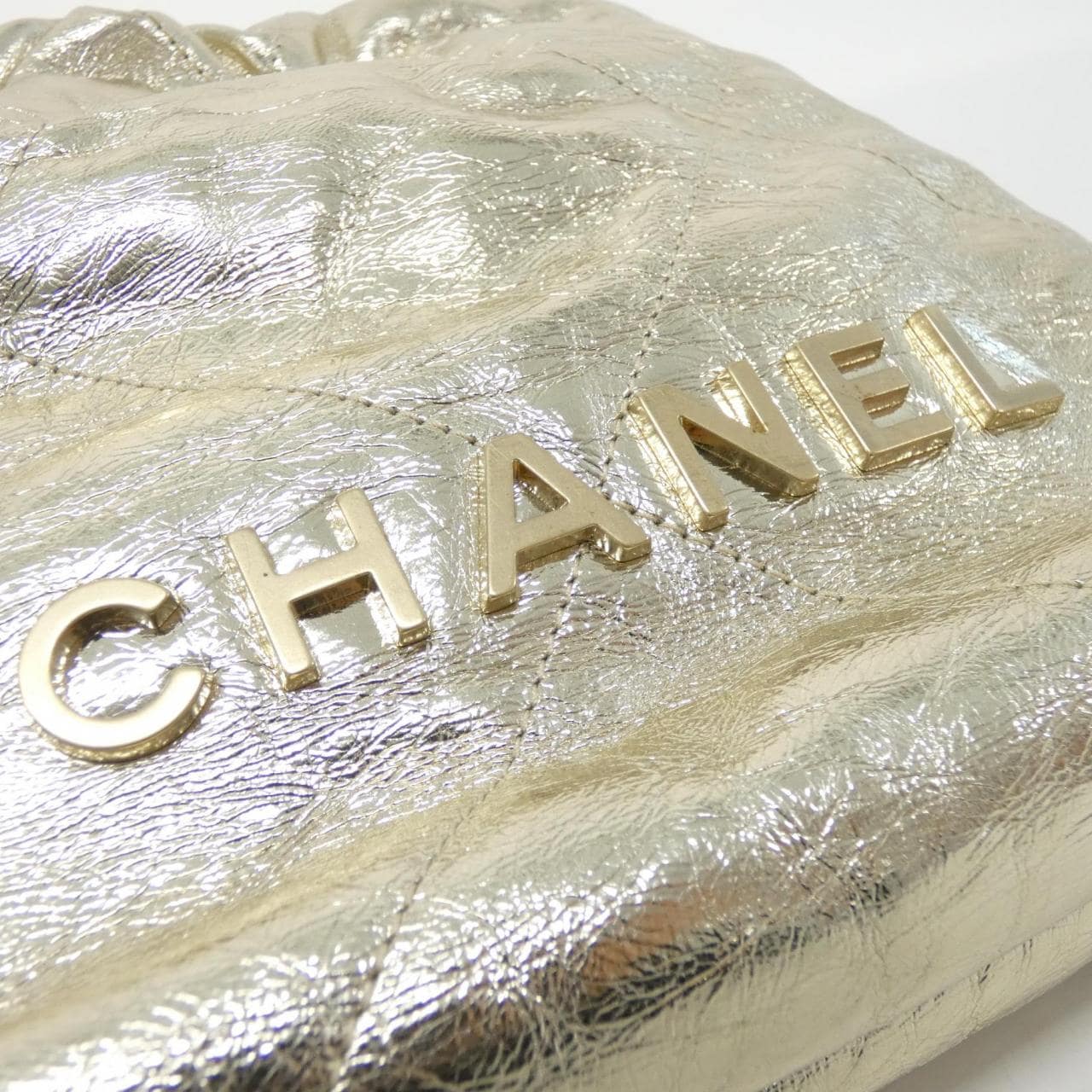 CHANEL Chanel 22 AS3980 Handbag 4