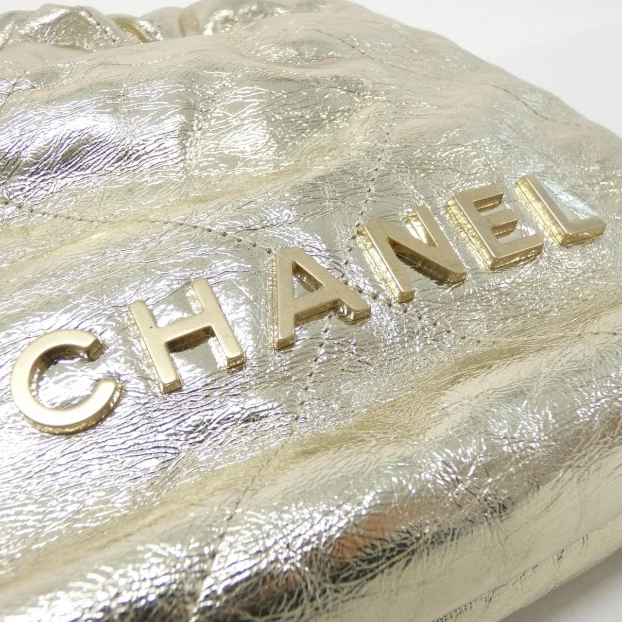 CHANEL Chanel 22 AS3980 Handbag 4