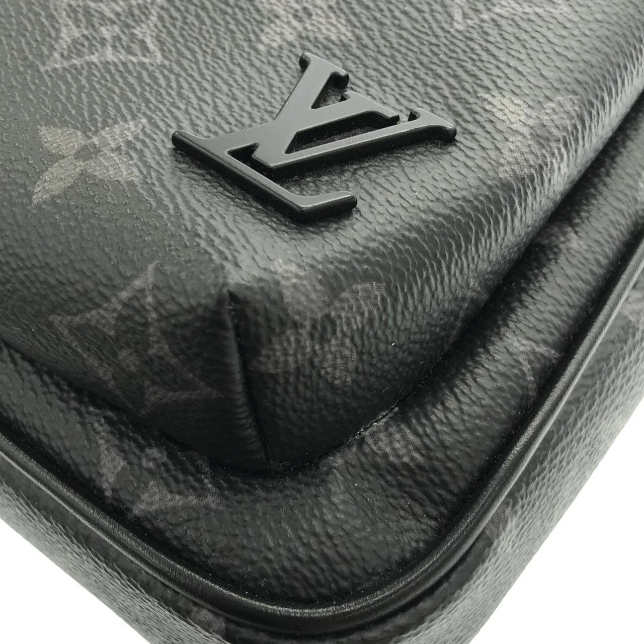 LOUIS VUITTON Avenue M47137 肩背包 Monogram 黑色 Monogram 中古品A - 縮圖 5