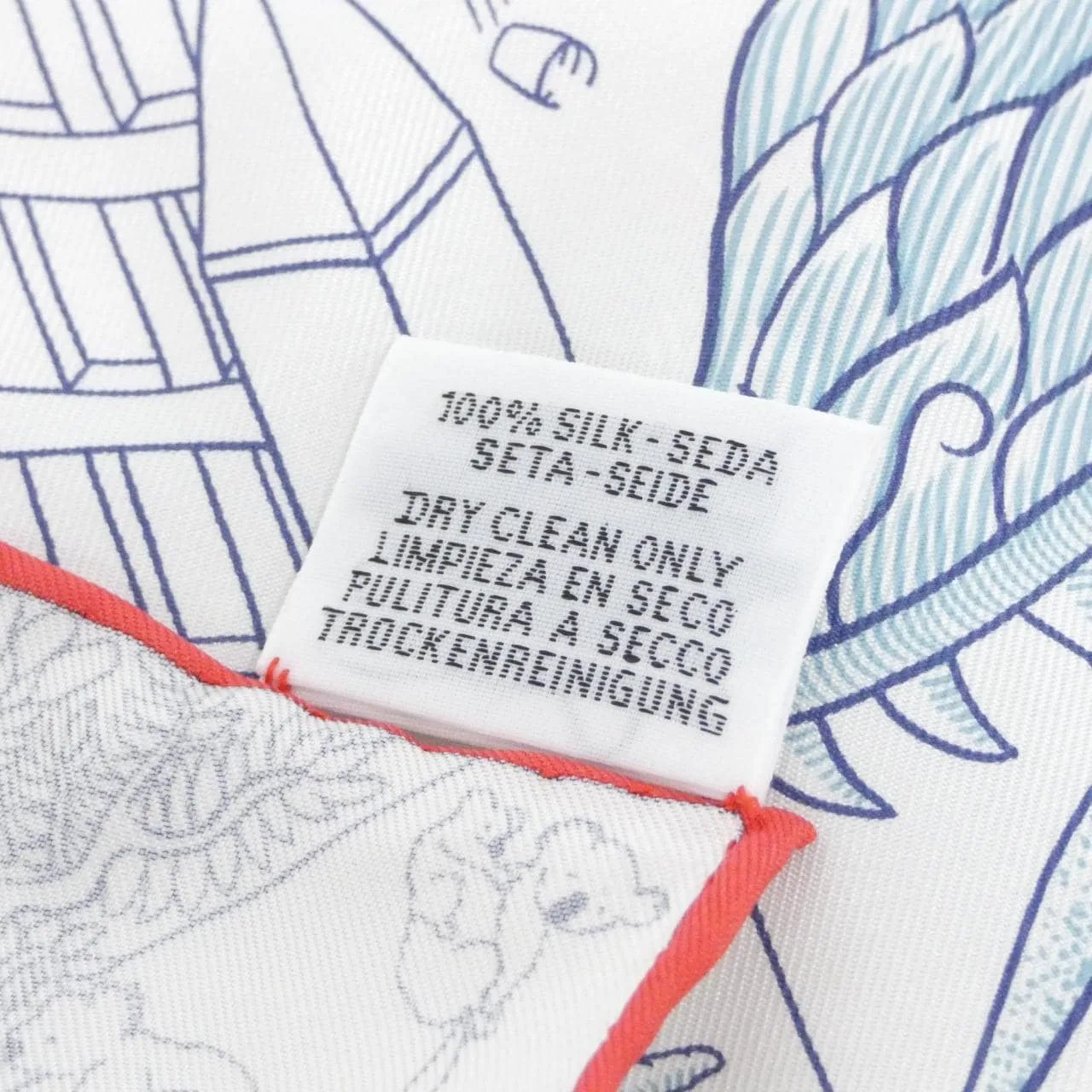 HERMES Scarf White Rank A - Thumbnail 3