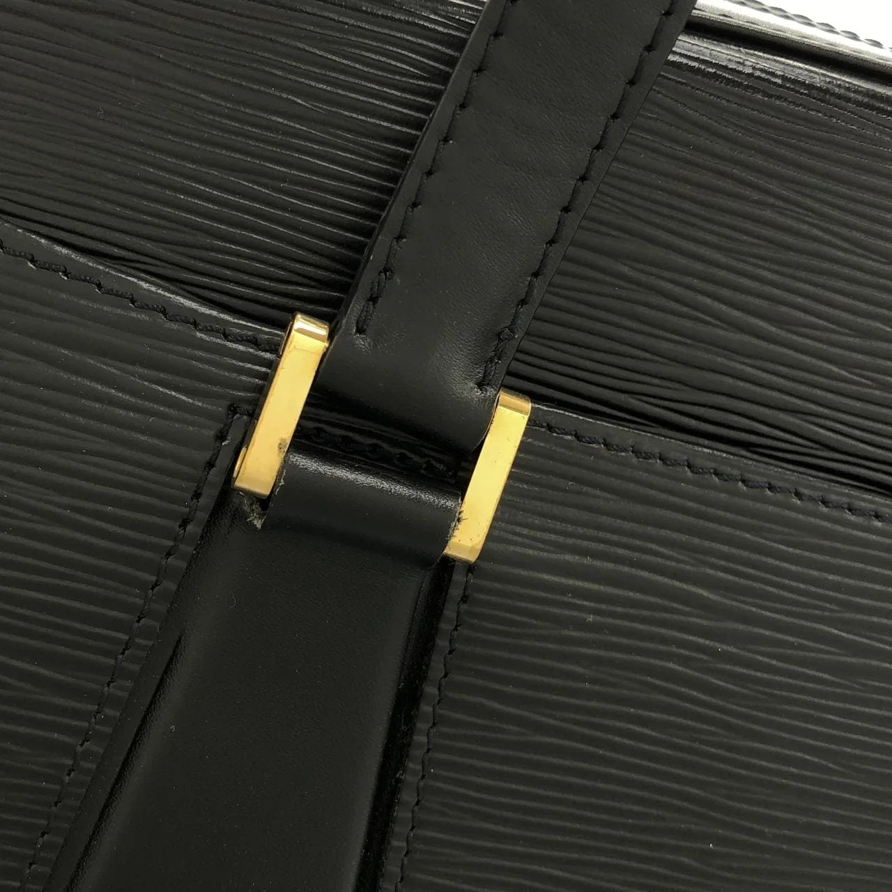 LOUIS VUITTON M52432 肩背包 Epi 黑色 Epi 中古品A - 縮圖 7