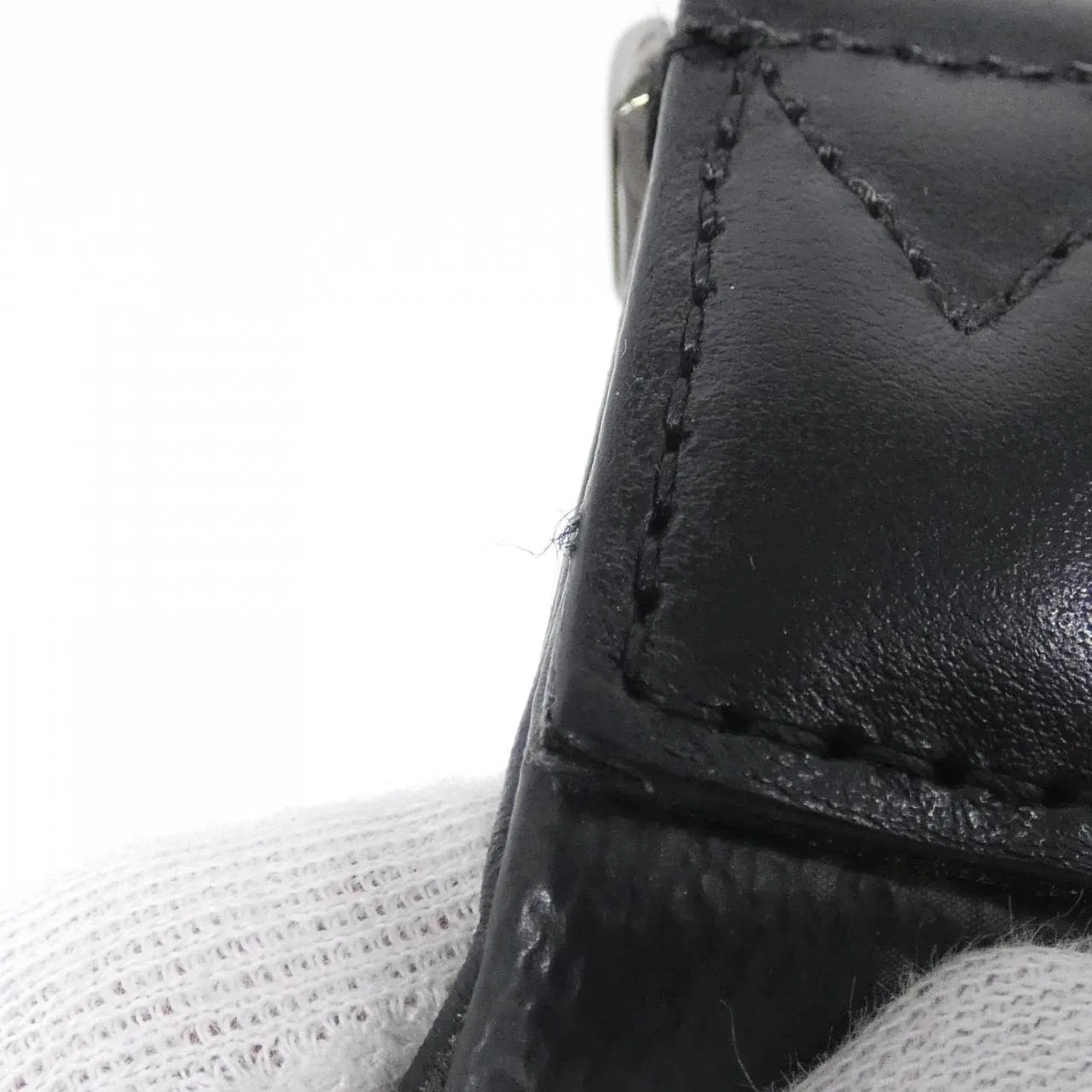 LOUIS VUITTON Discovery M44336 Shoulder Monogram 黑色 Monogram 中古品A - 縮圖 7