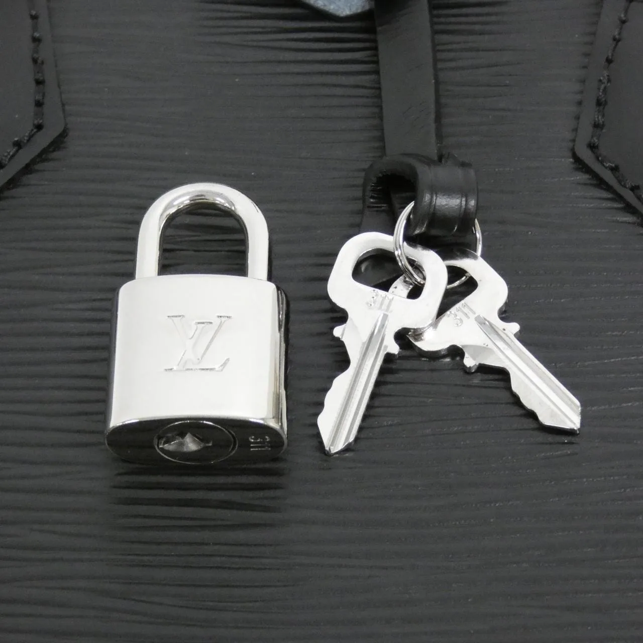 LOUIS VUITTON Alma M40862 Handbag Epi Black Epi Rank A - Thumbnail 8