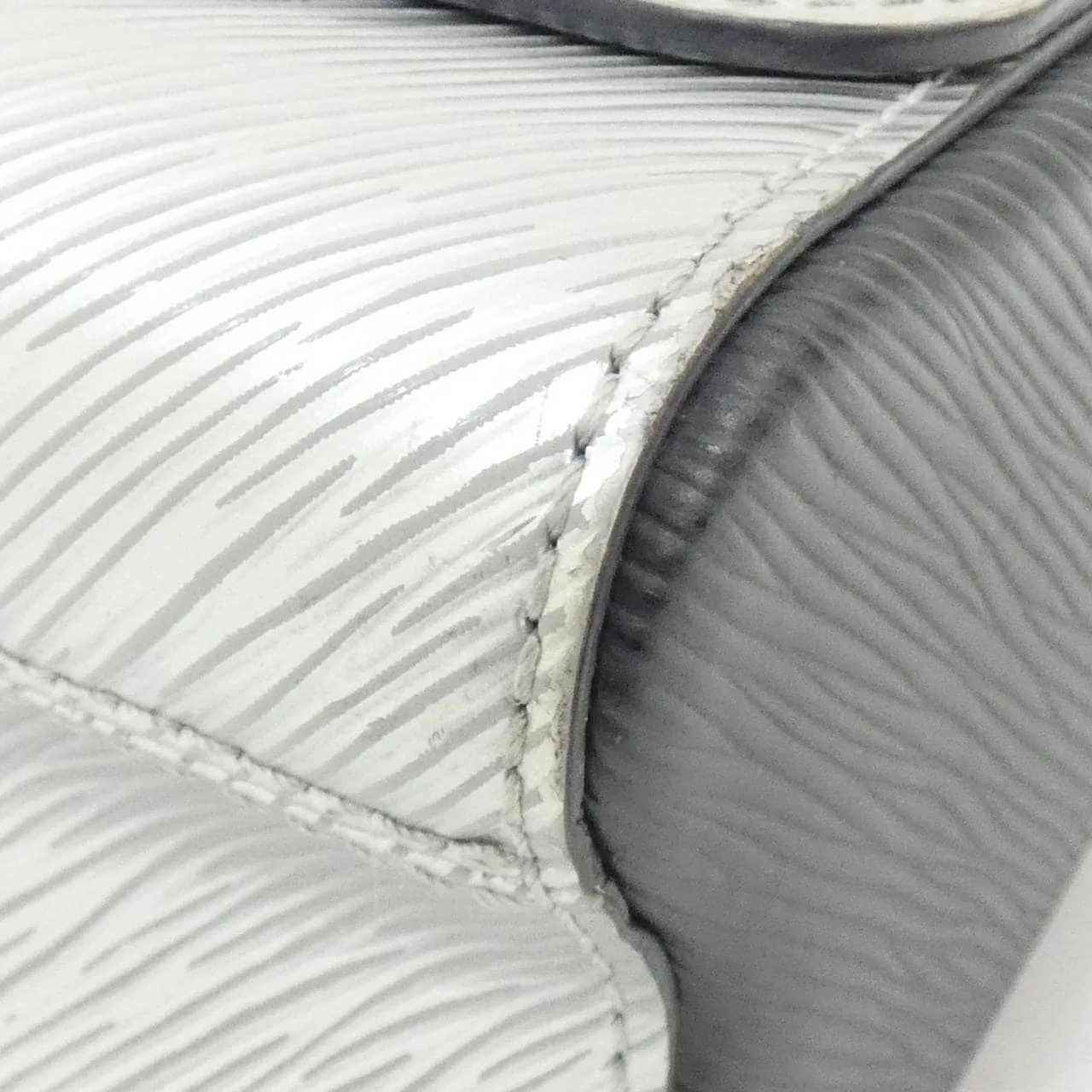 LOUIS VUITTON Twist M55404 肩背包 Epi 銀色 Epi 中古品A - 縮圖 5