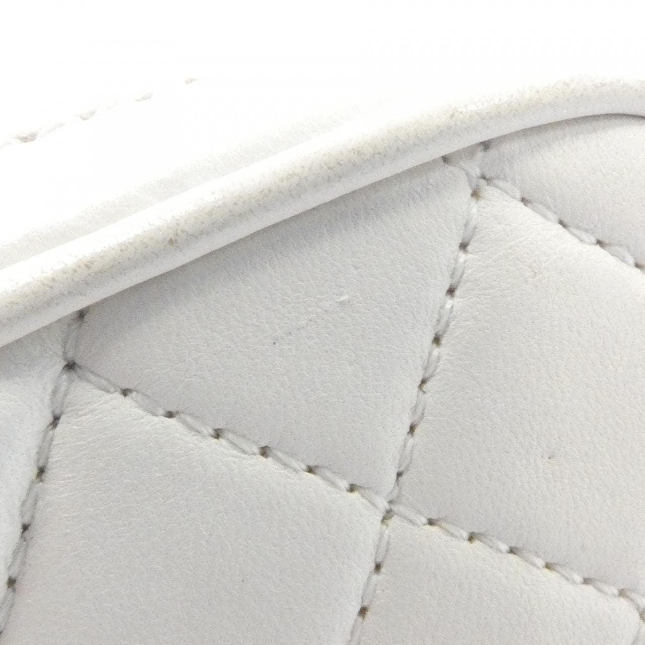 CHANEL 92654 Shoulder Lambskin 4
