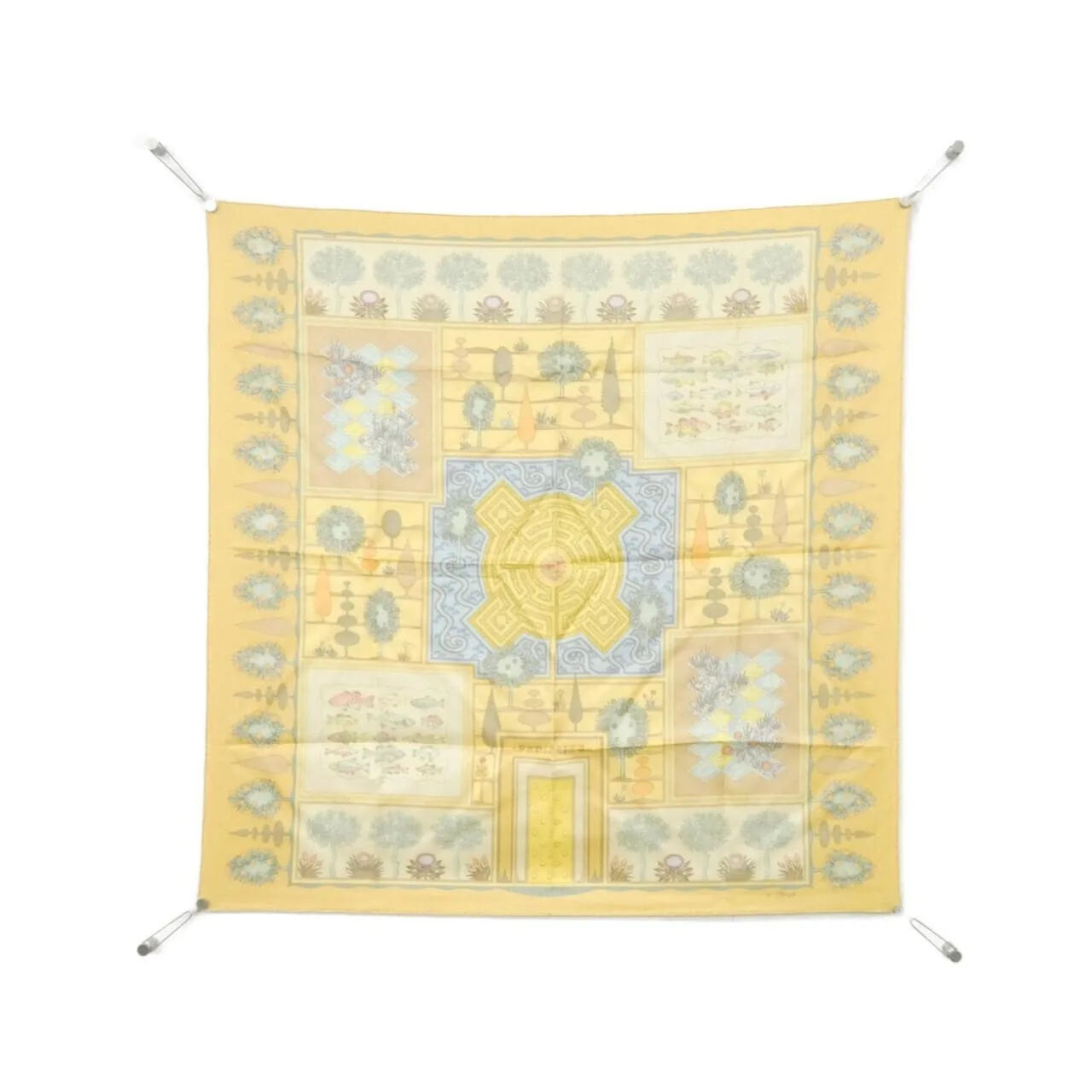 HERMES Scarf