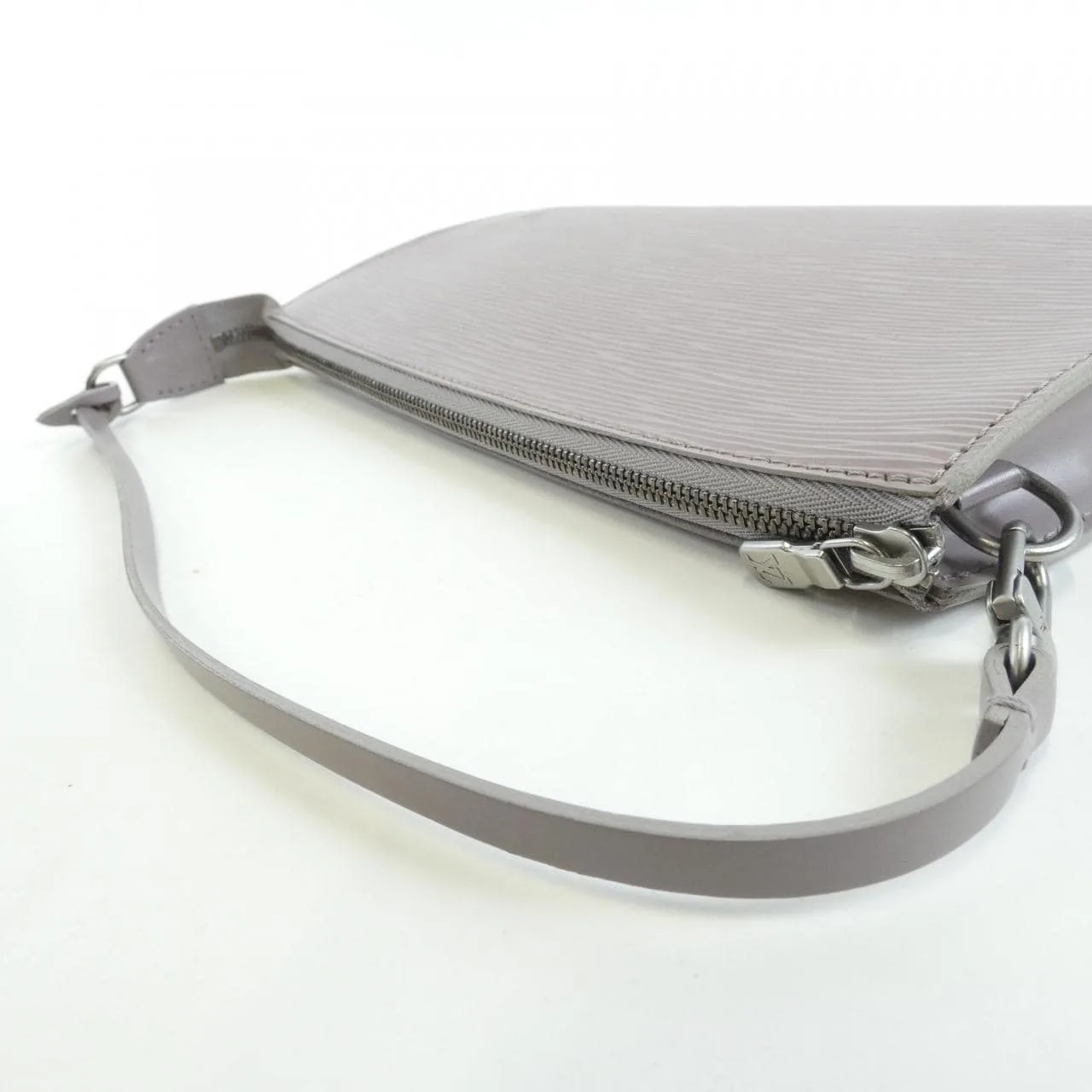 LOUIS VUITTON Pochette M5294B Pochette Epi 黑色 Epi 中古品A - 縮圖 7