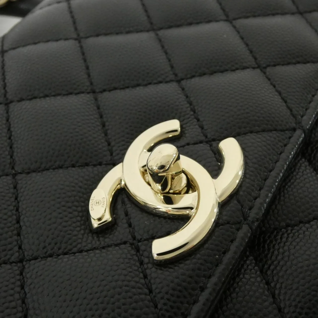 CHANEL Matelasse 92991 Handbag Grained Calfskin Black Grained Calfskin Rank A - Thumbnail 4