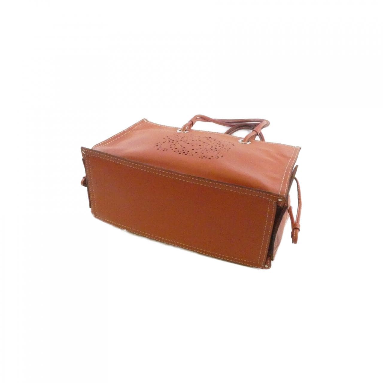 LOEWE 323 67 002 手提包 皮革 3