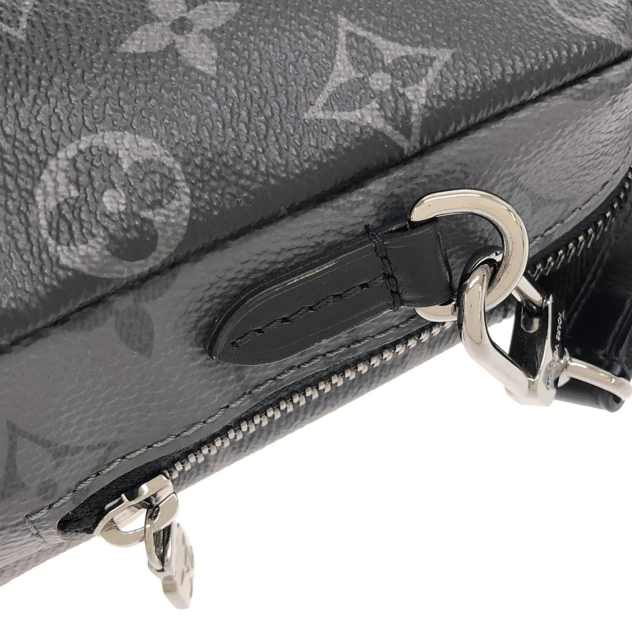 LOUIS VUITTON Eclipse M81321 Shoulder Monogram Black Monogram Rank A - Thumbnail 4