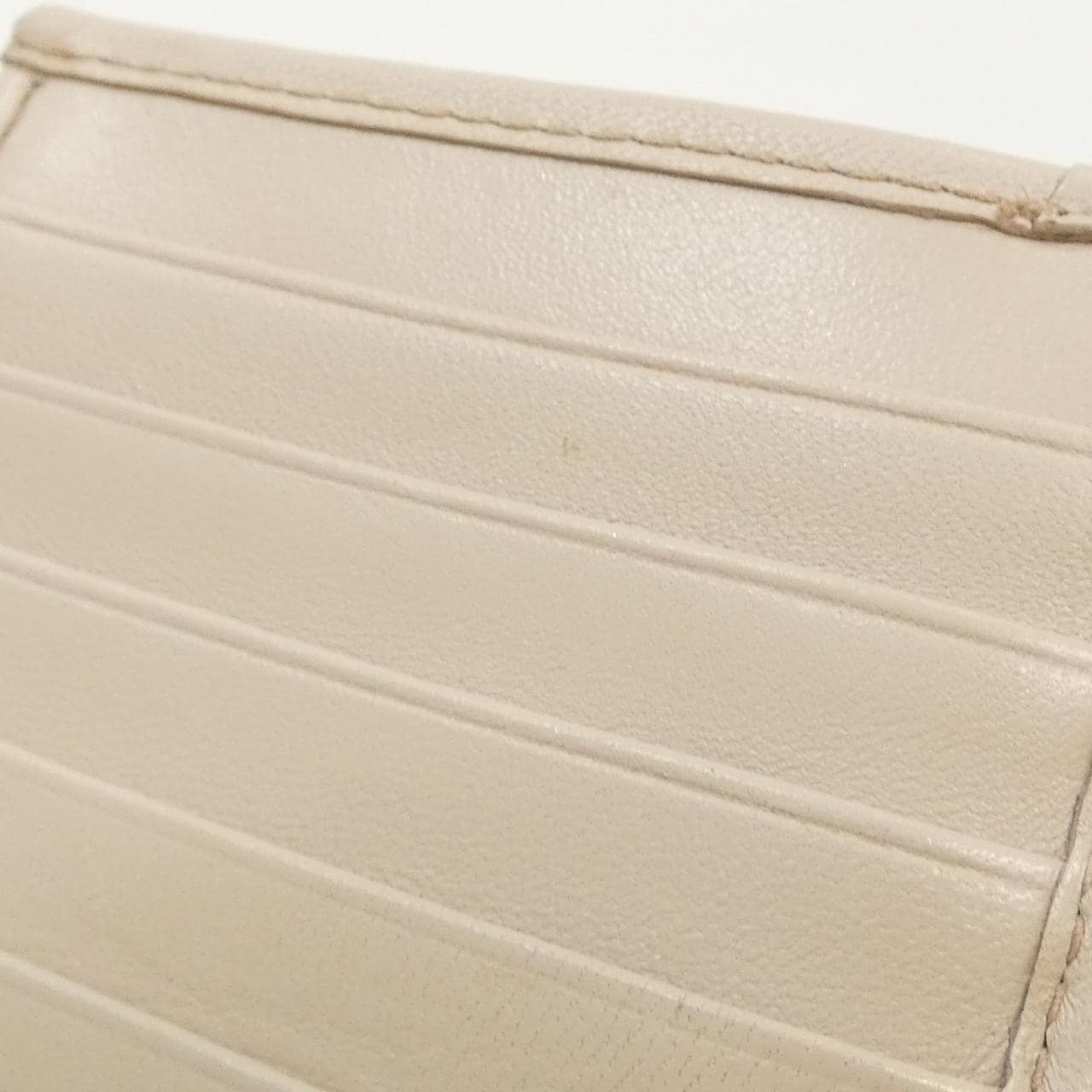 MIU MIU 5MB06M Coin Case 5
