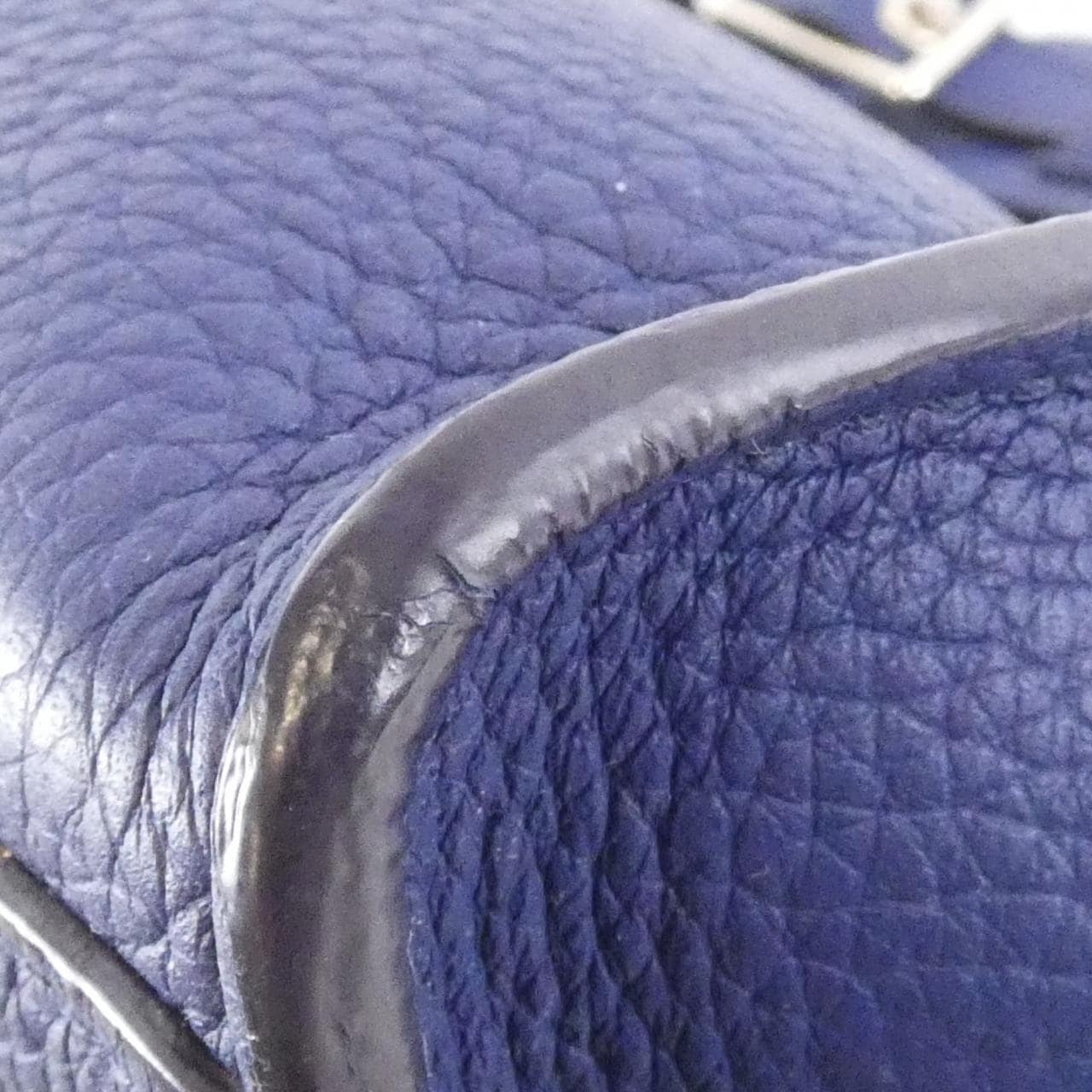 CELINE Luggage 189313A4U Handbag 4