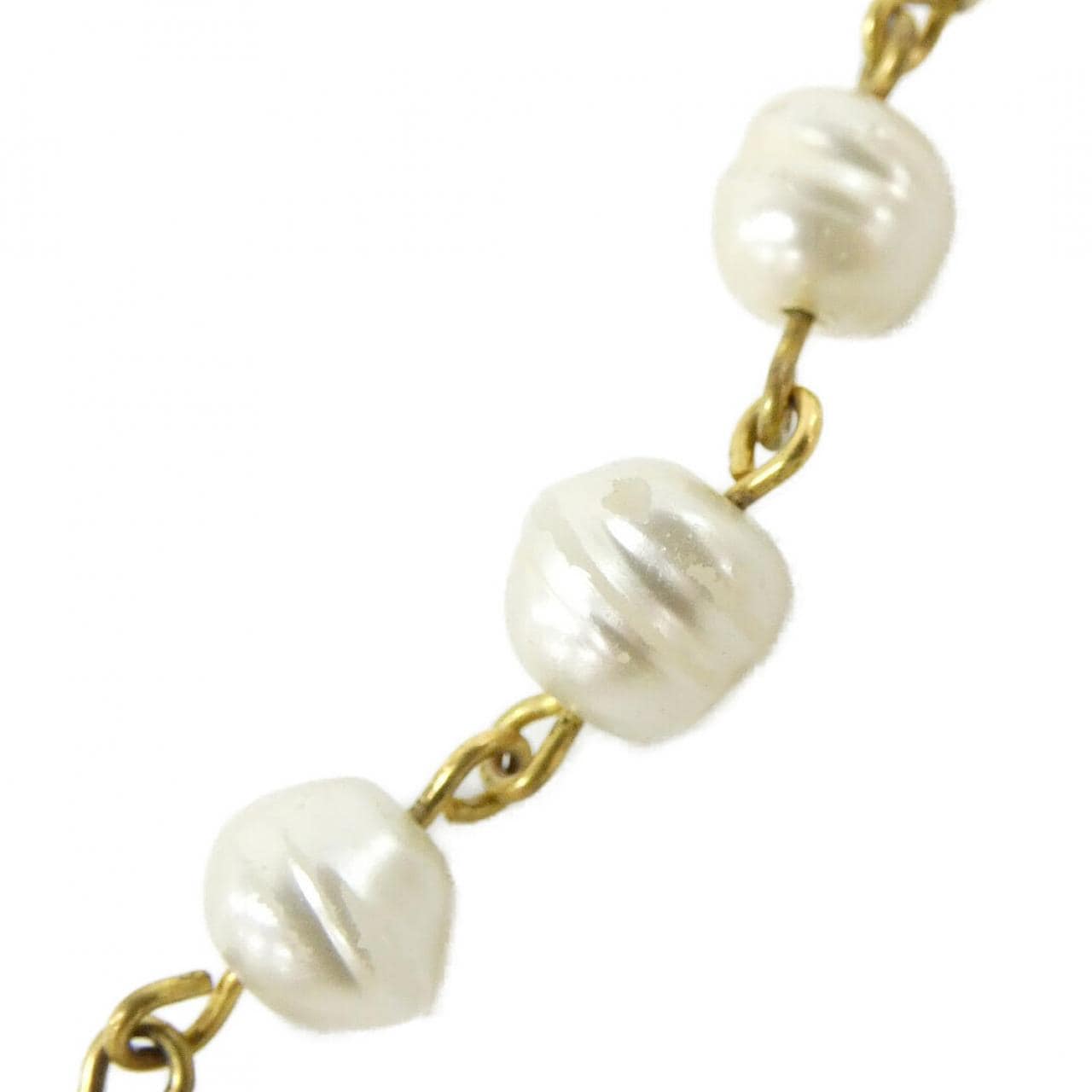 CHANEL Accessories 3