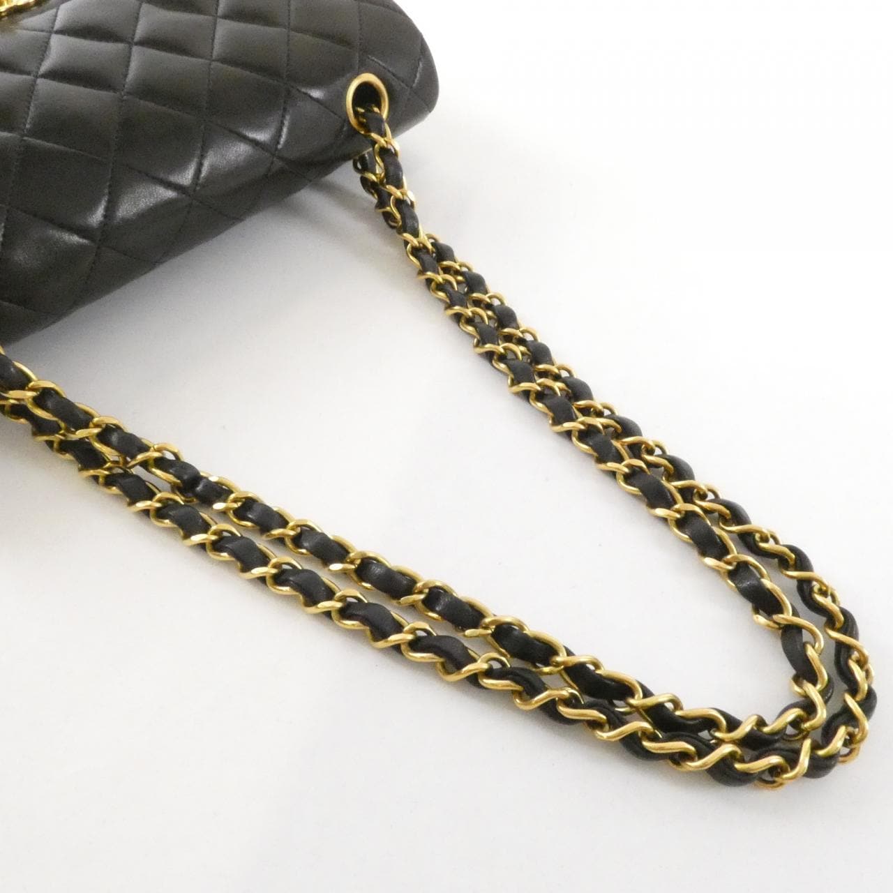 CHANEL Matelasse 1113 Shoulder Lambskin 4
