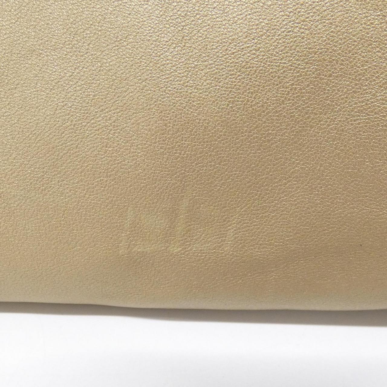 LOEWE 315 82 B52 Handbag 4
