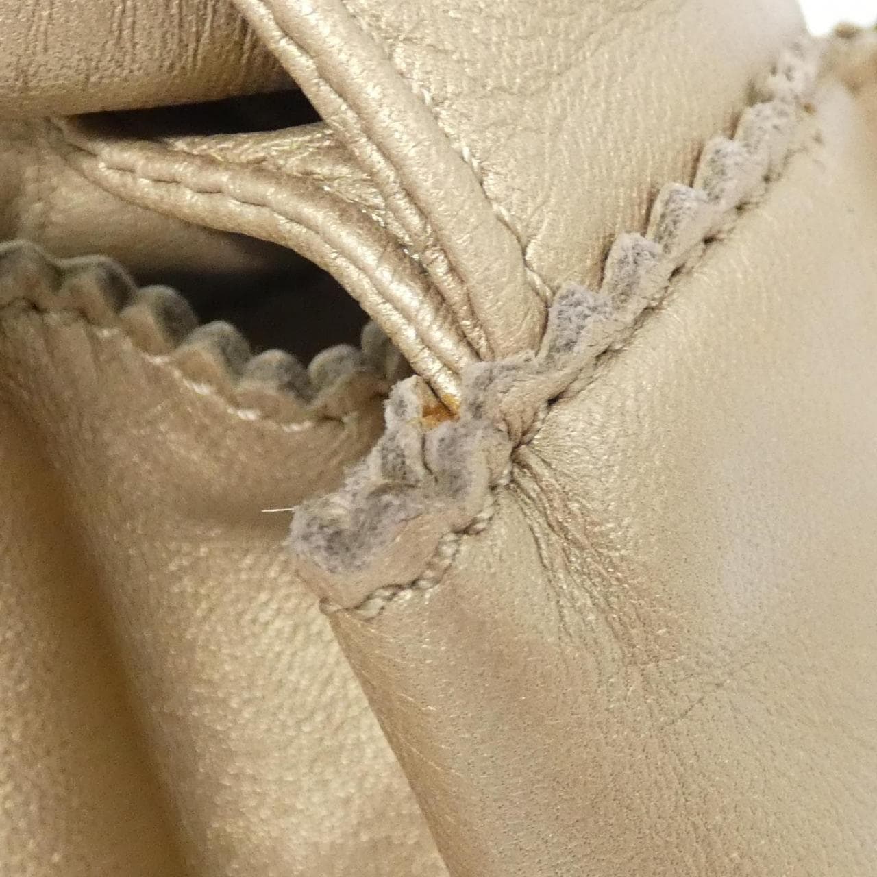 LOEWE 315 82 B52 Handbag 5