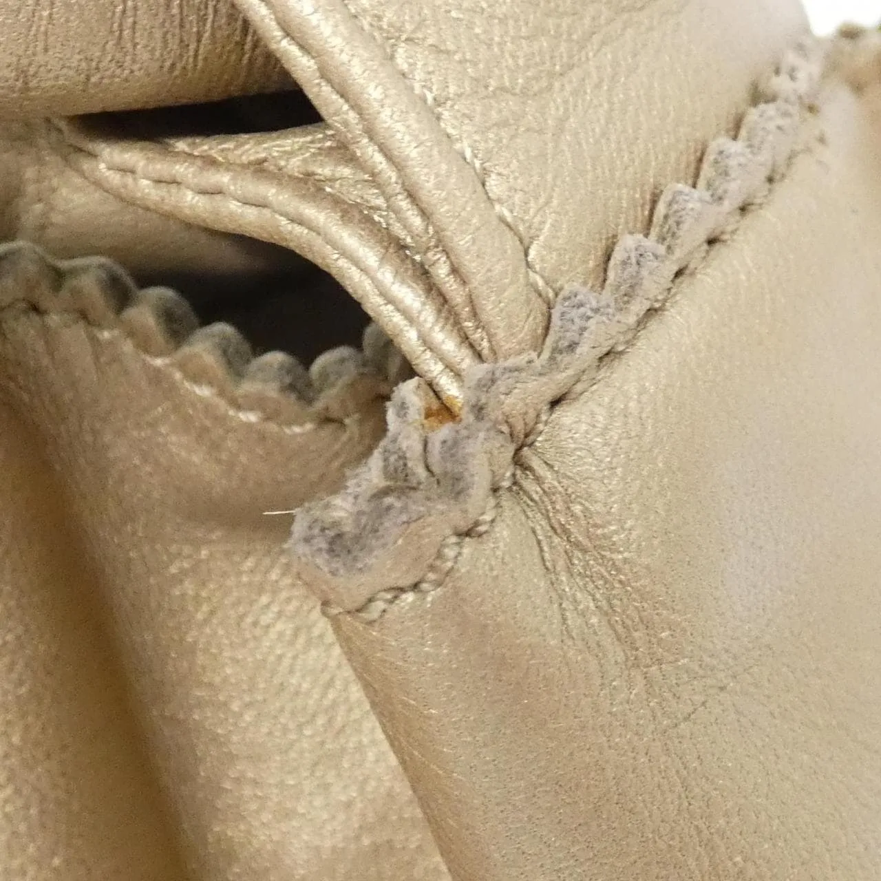LOEWE 315 82 B52 Handbag 5