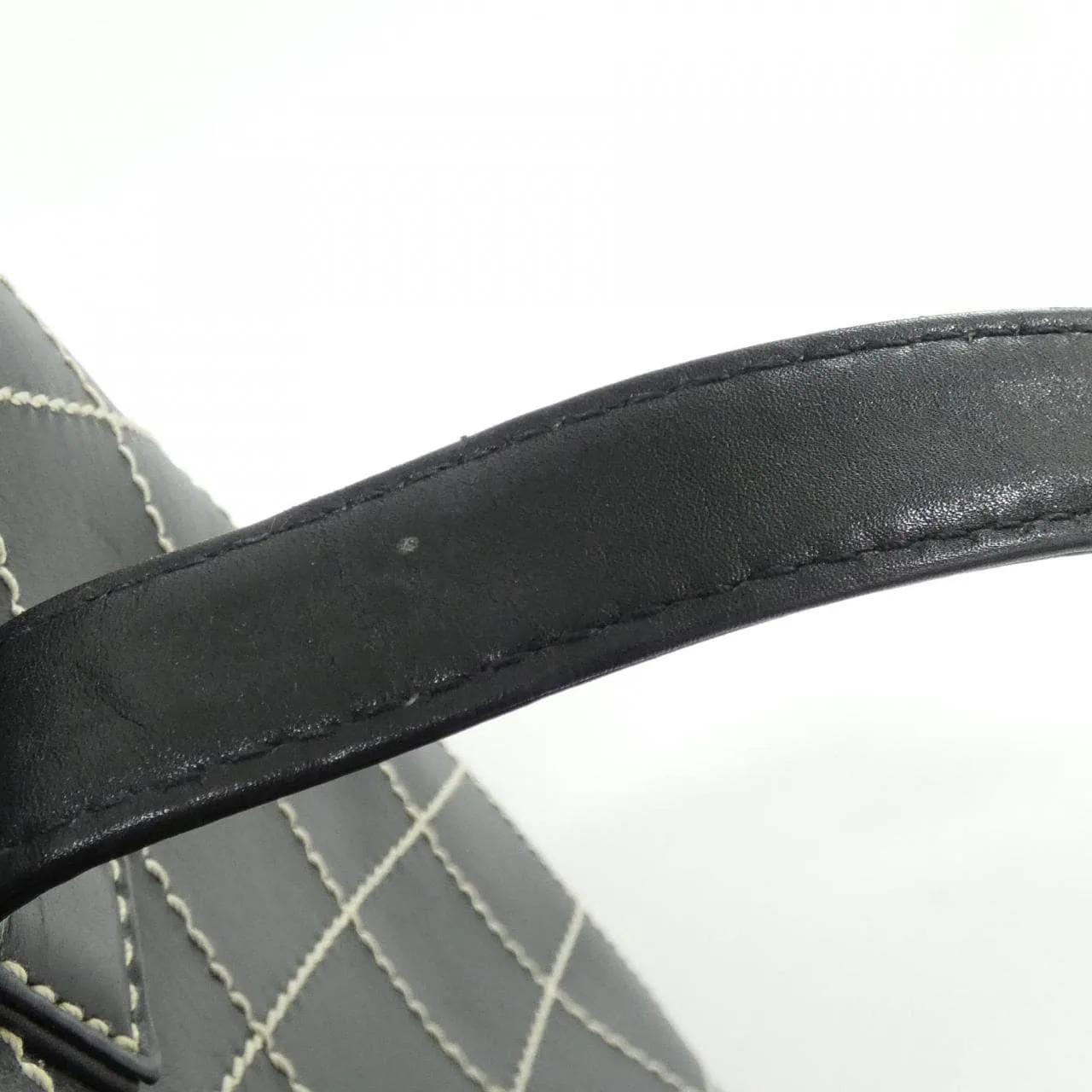 CHANEL 18129 Handbag