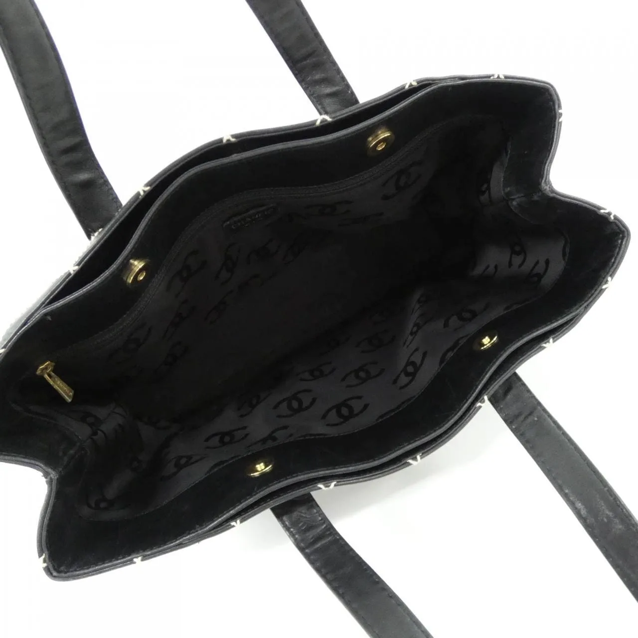 CHANEL 18129 Handbag