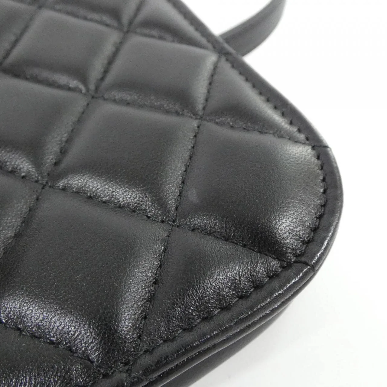 CHANEL Wallet Lambskin