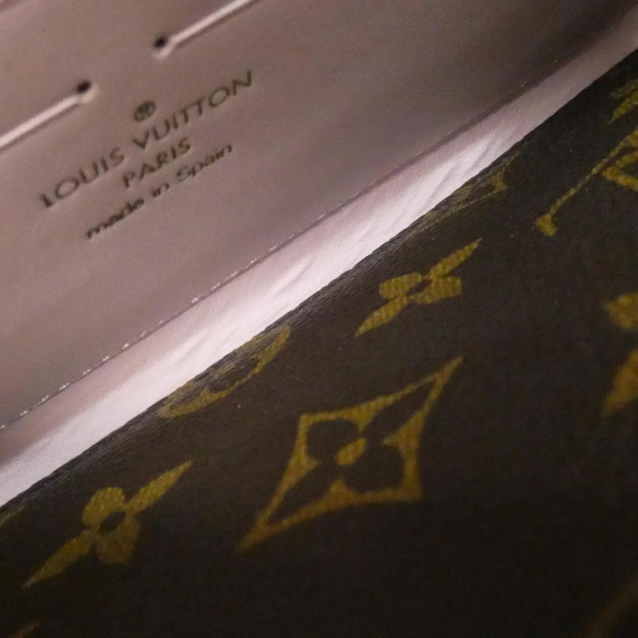 LOUIS VUITTON M64586 Wallet Monogram
