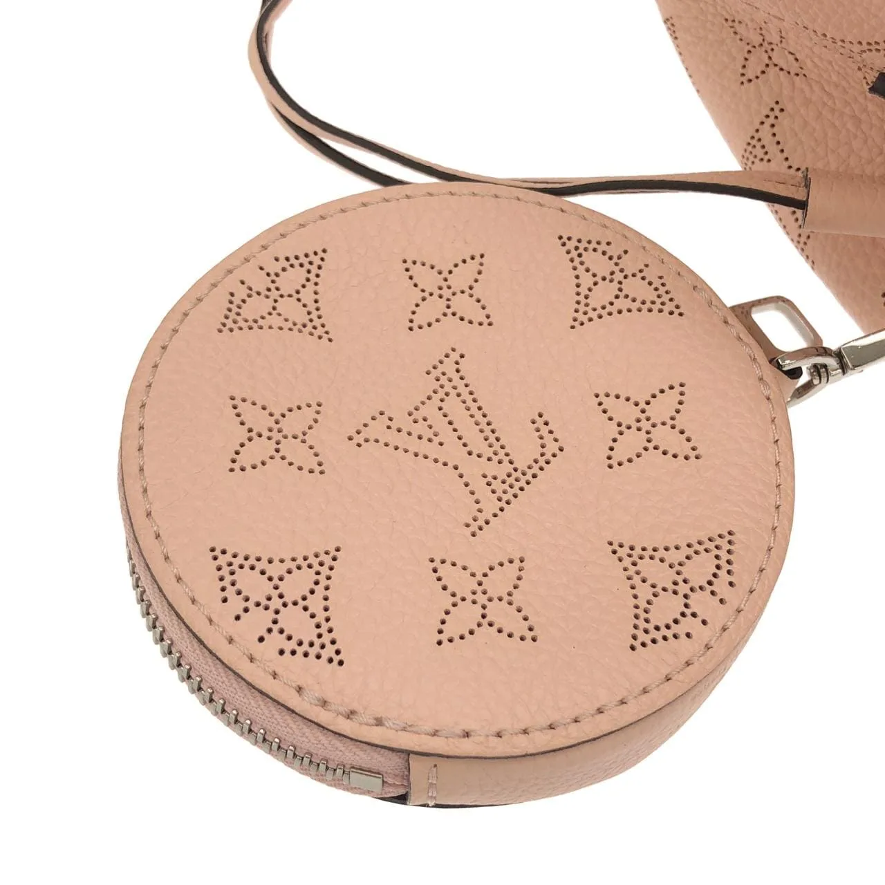 LOUIS VUITTON Mahina M23195 Shoulder Black Rank A - Thumbnail 4
