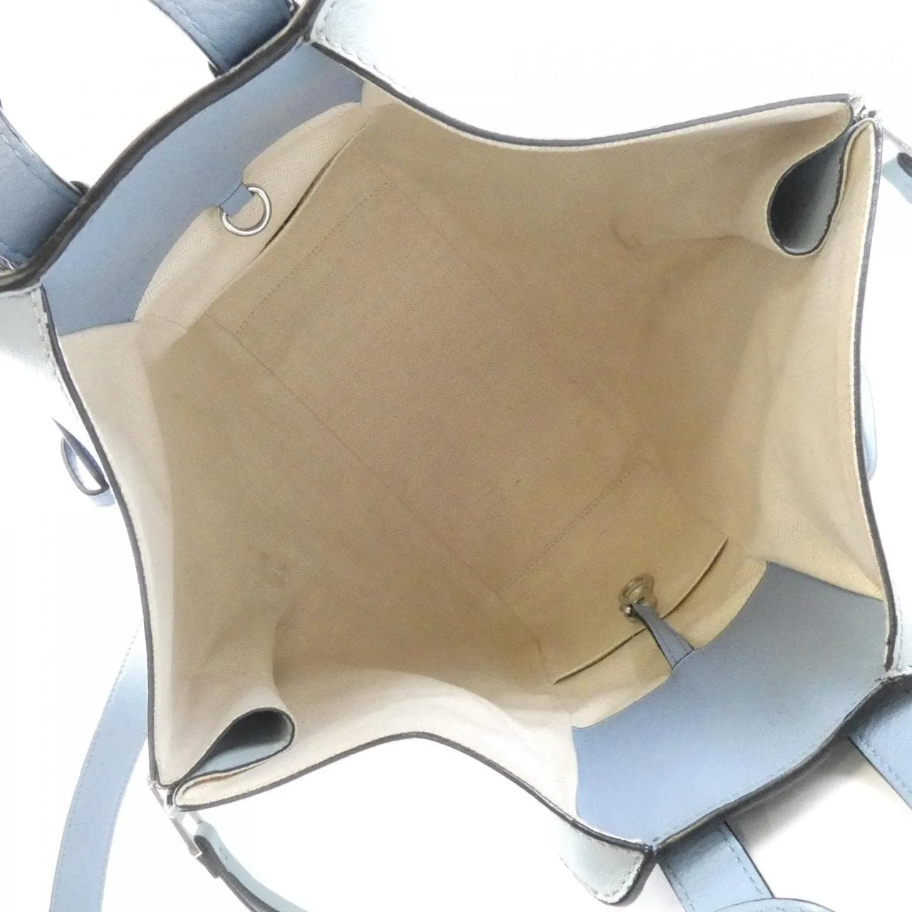 LOEWE Hammock 387 30TS35 肩背包