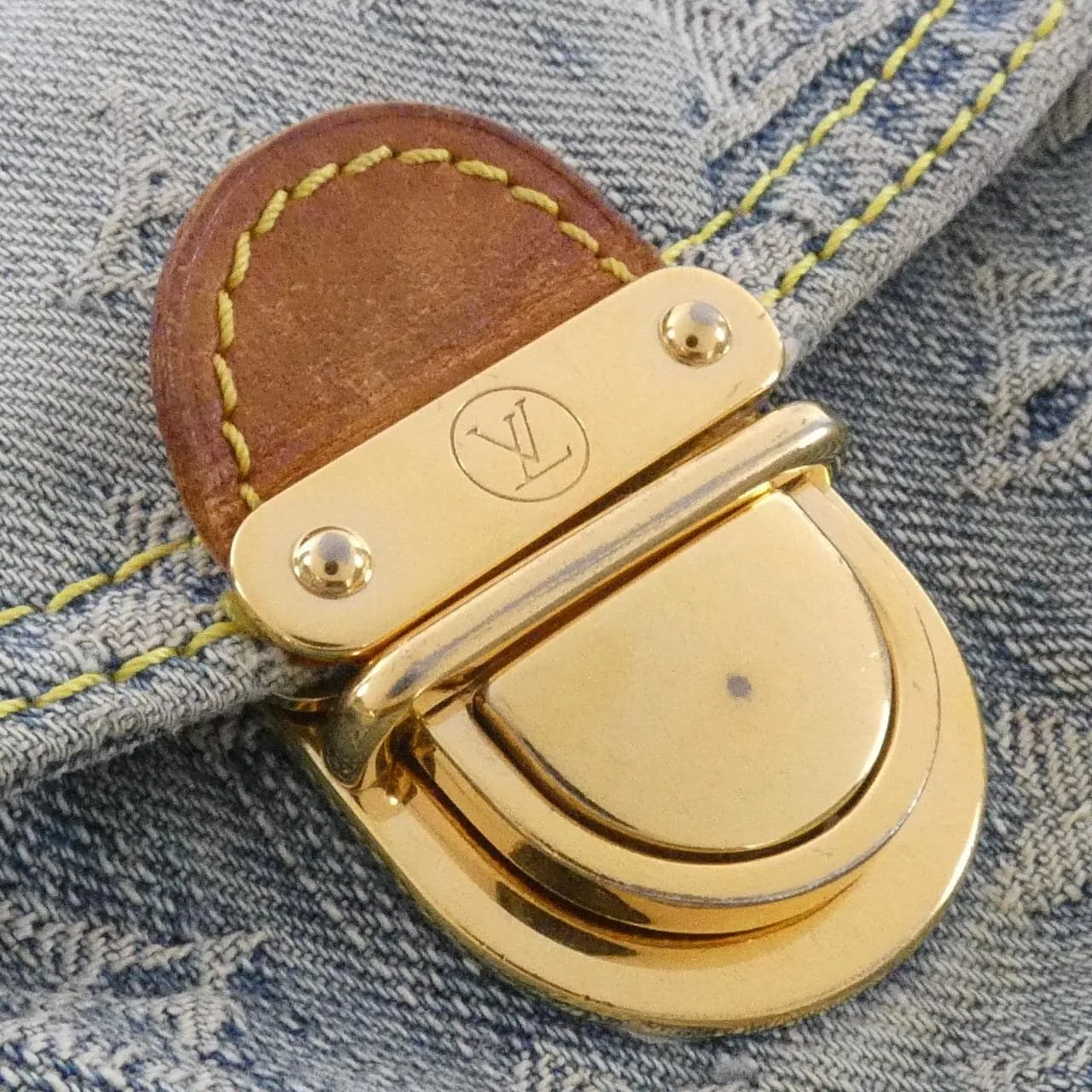 LOUIS VUITTON M95050 Shoulder Monogram Blue Monogram Rank B - Thumbnail 6
