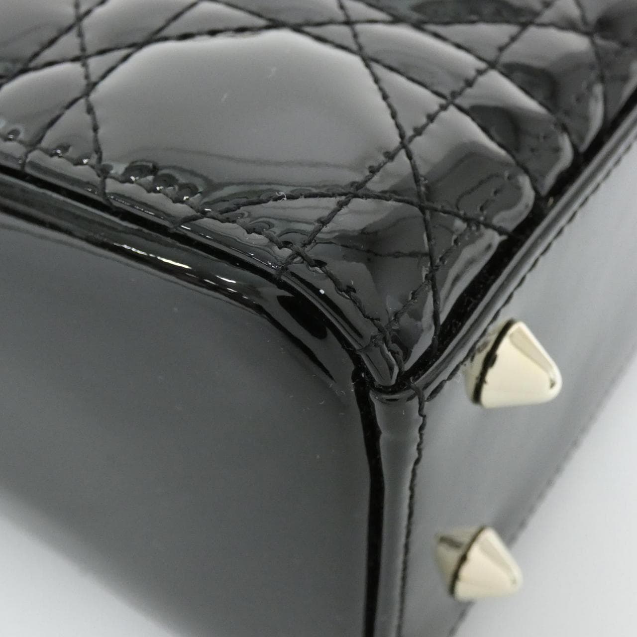 DIOR Lady Dior M0531OWCB 手提包 漆皮 3