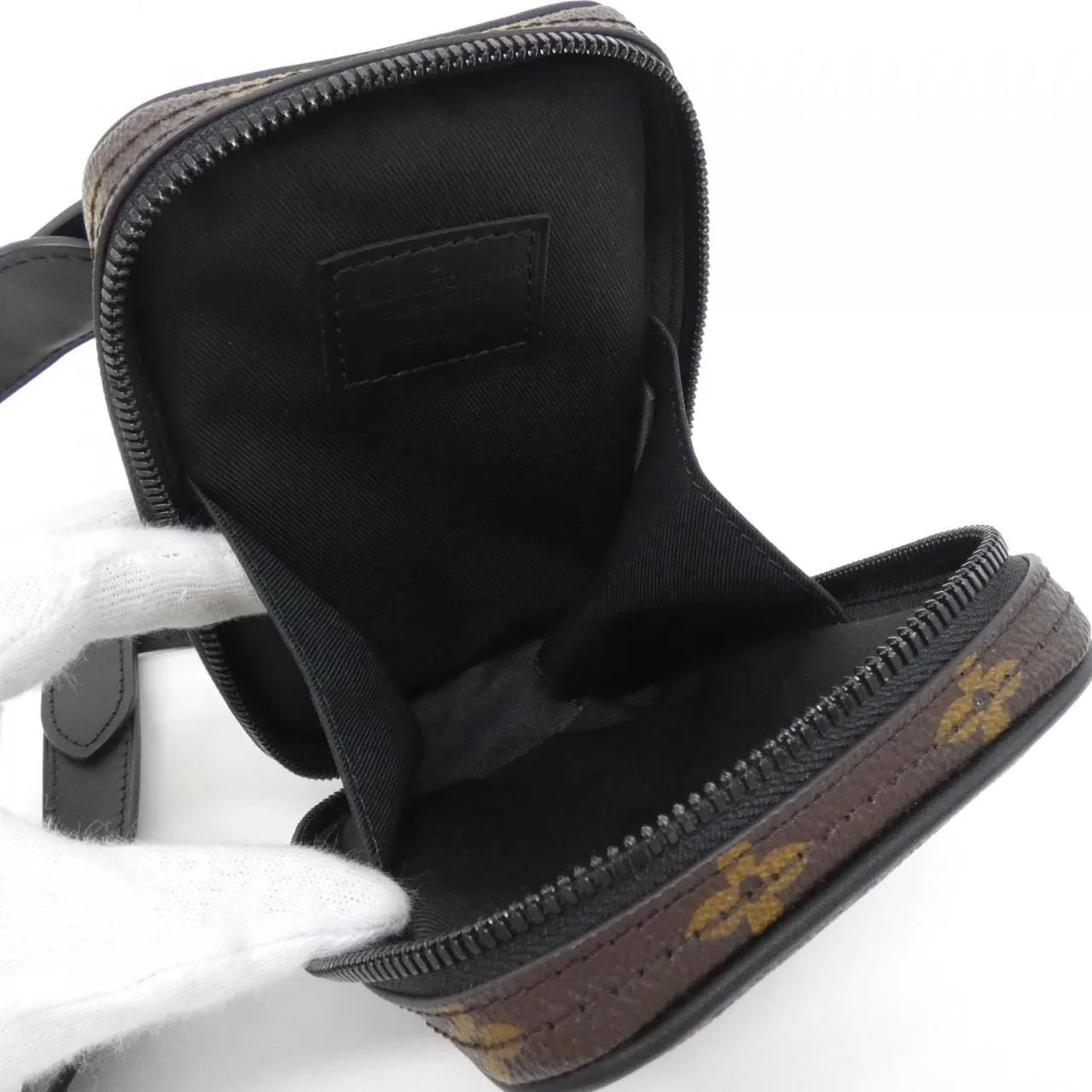 LOUIS VUITTON M44470 Shoulder Monogram