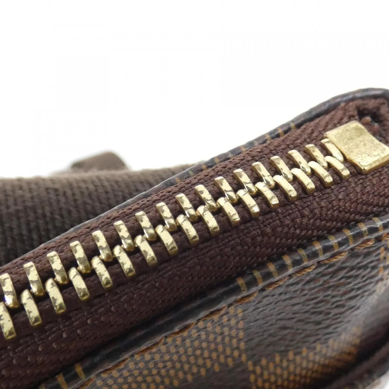 LOUIS VUITTON Pochette N41100 Shoulder Damier