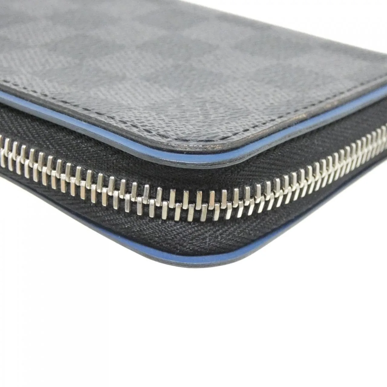 LOUIS VUITTON N63305 Wallet Damier