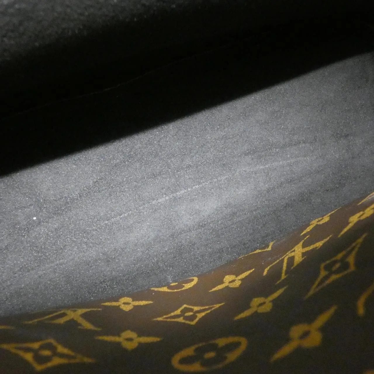 LOUIS VUITTON M44020 Shoulder Monogram Black Monogram Rank A - Thumbnail 8