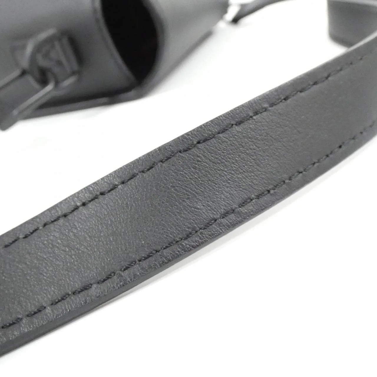 LOUIS VUITTON M82085 Shoulder Lambskin