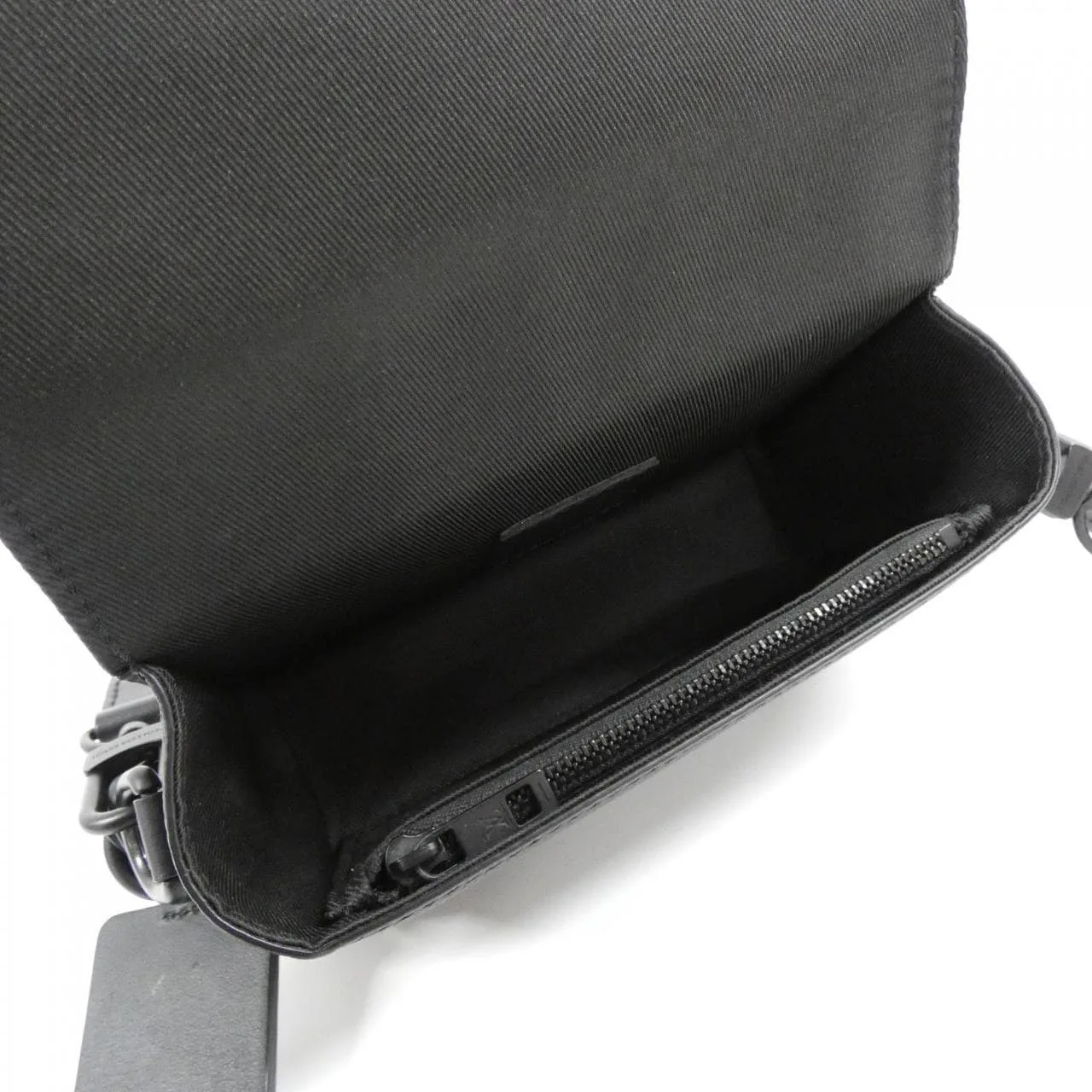LOUIS VUITTON M82085 Shoulder Lambskin