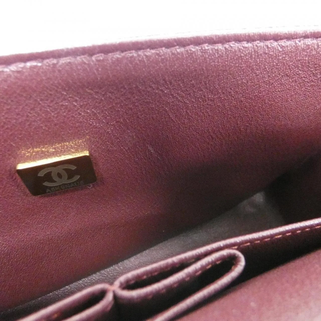 CHANEL Matelasse 1113 Shoulder Grained Calfskin