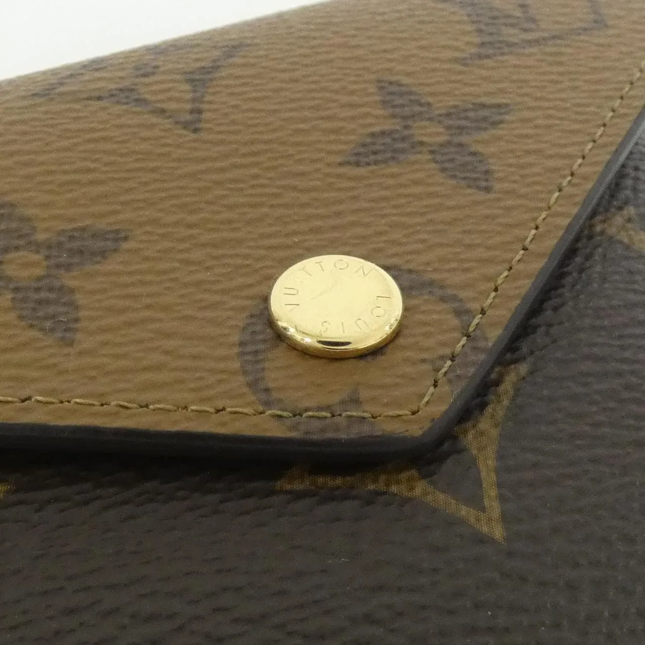 LOUIS VUITTON M81557 Wallet Monogram Black Monogram Rank A - Thumbnail 3